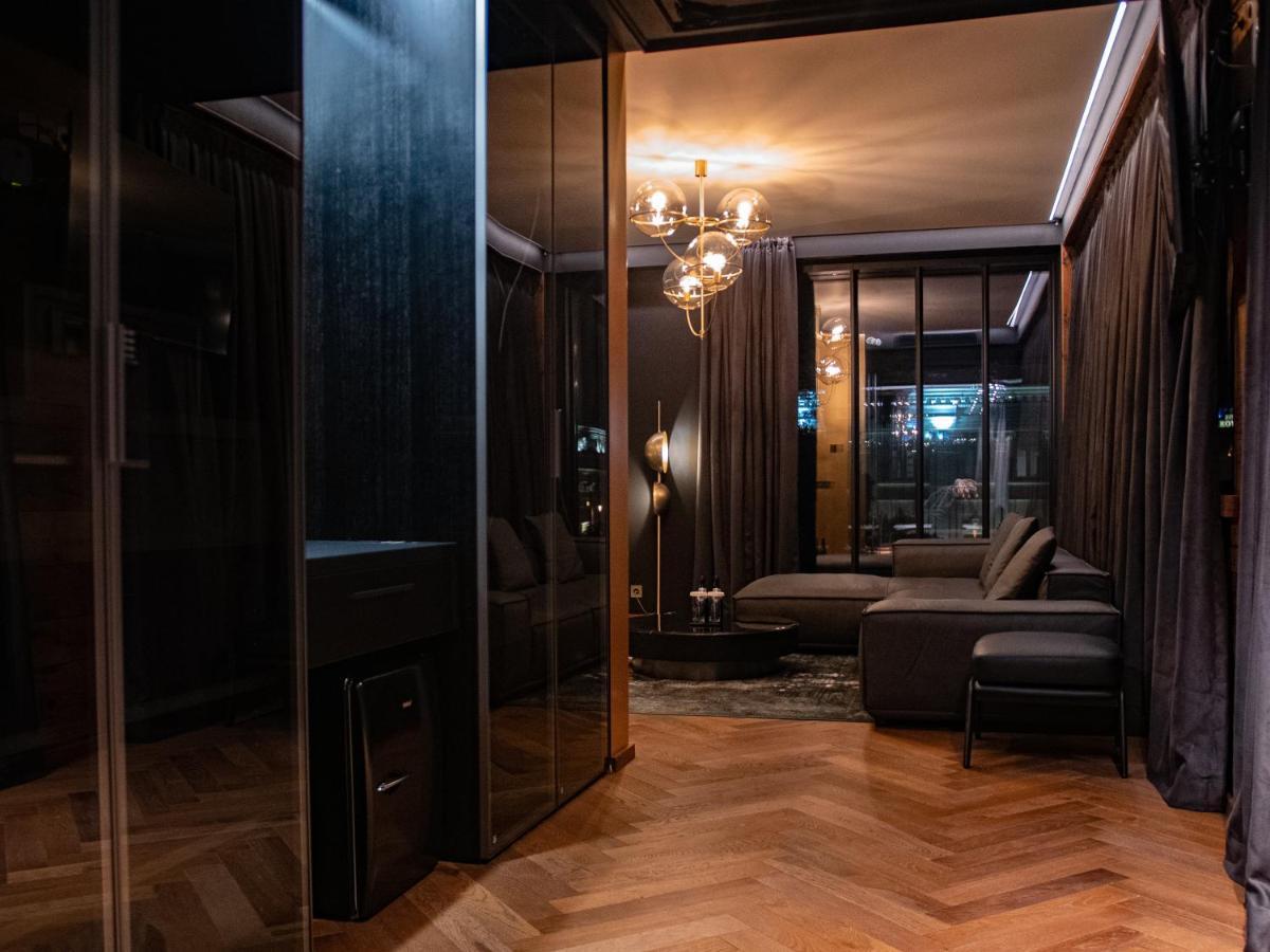 Отель Mandarin Club House Батуми Экстерьер фото