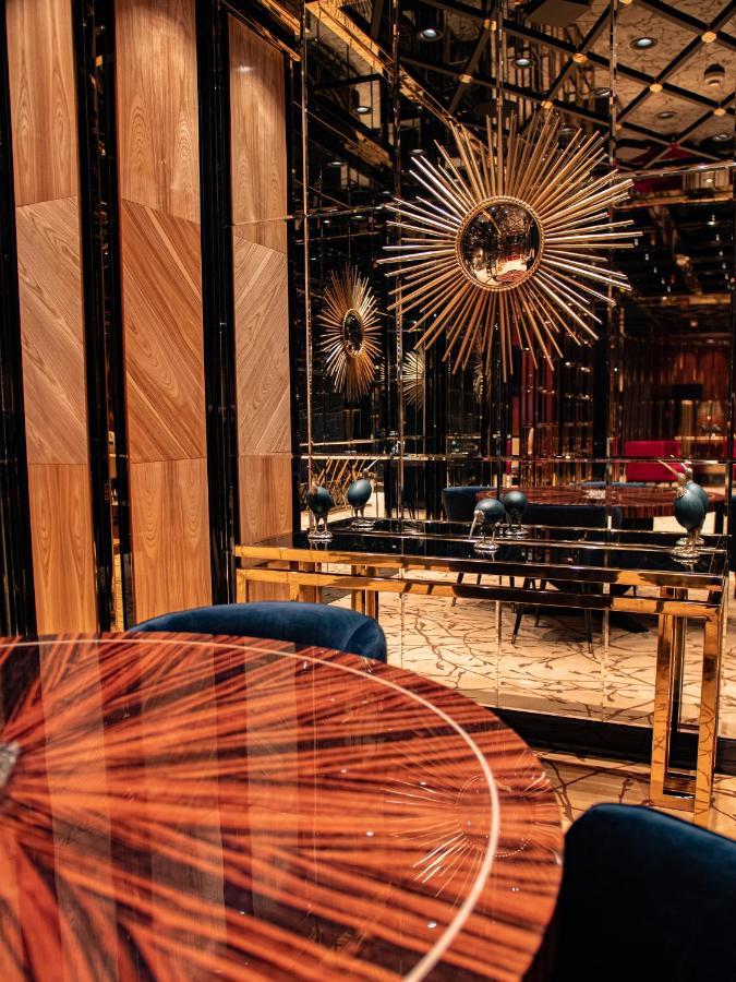 Отель Mandarin Club House Батуми Экстерьер фото