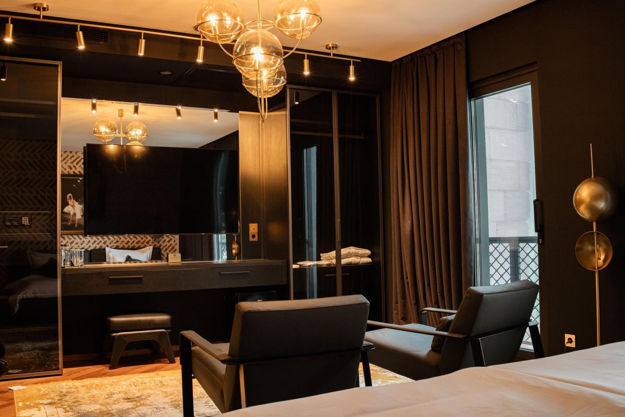 Отель Mandarin Club House Батуми Экстерьер фото