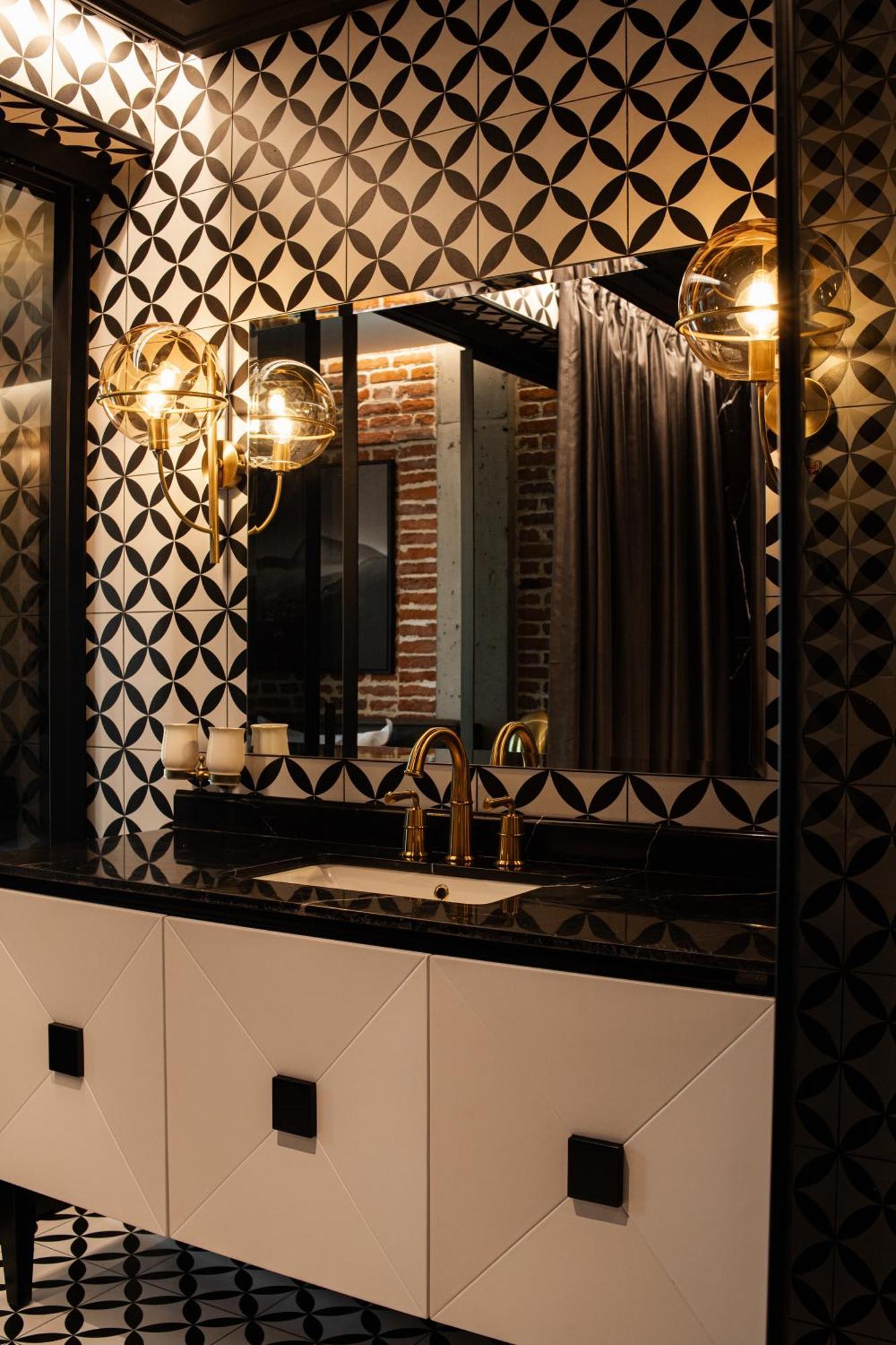 Отель Mandarin Club House Батуми Экстерьер фото