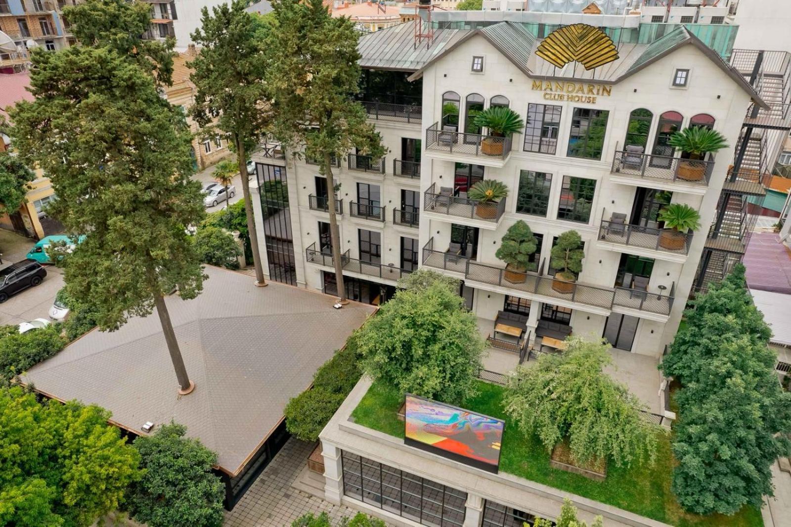 Отель Mandarin Club House Батуми Экстерьер фото